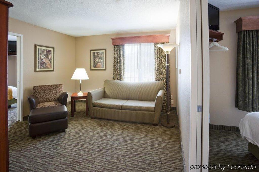 Grandstay Residential Suites Hotel - Eau Claire Zewnętrze zdjęcie