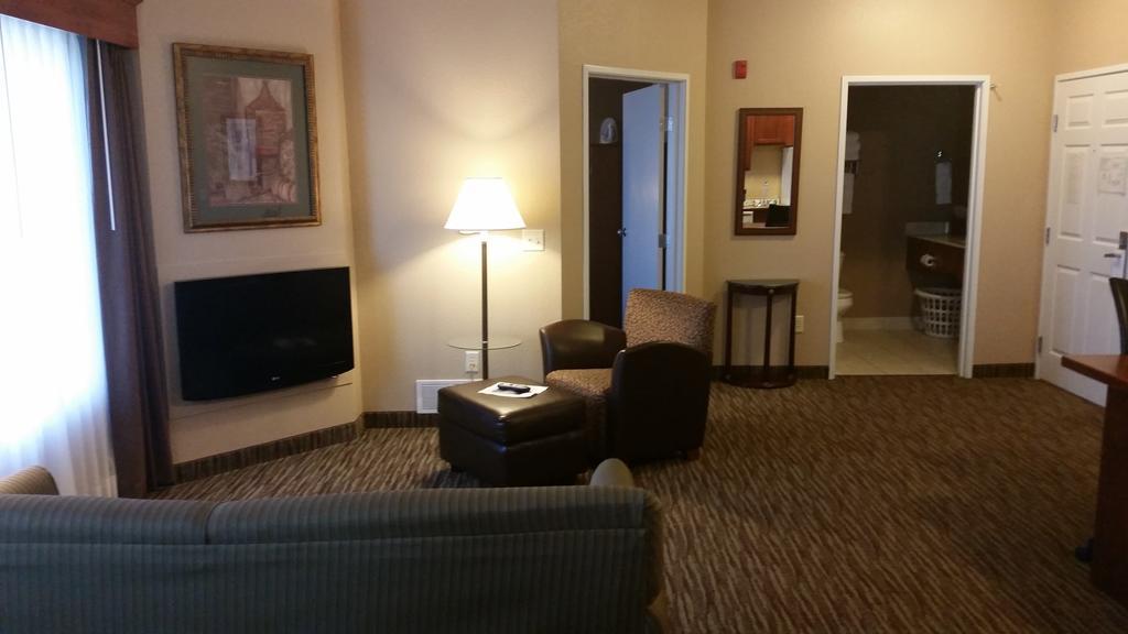 Grandstay Residential Suites Hotel - Eau Claire Zewnętrze zdjęcie