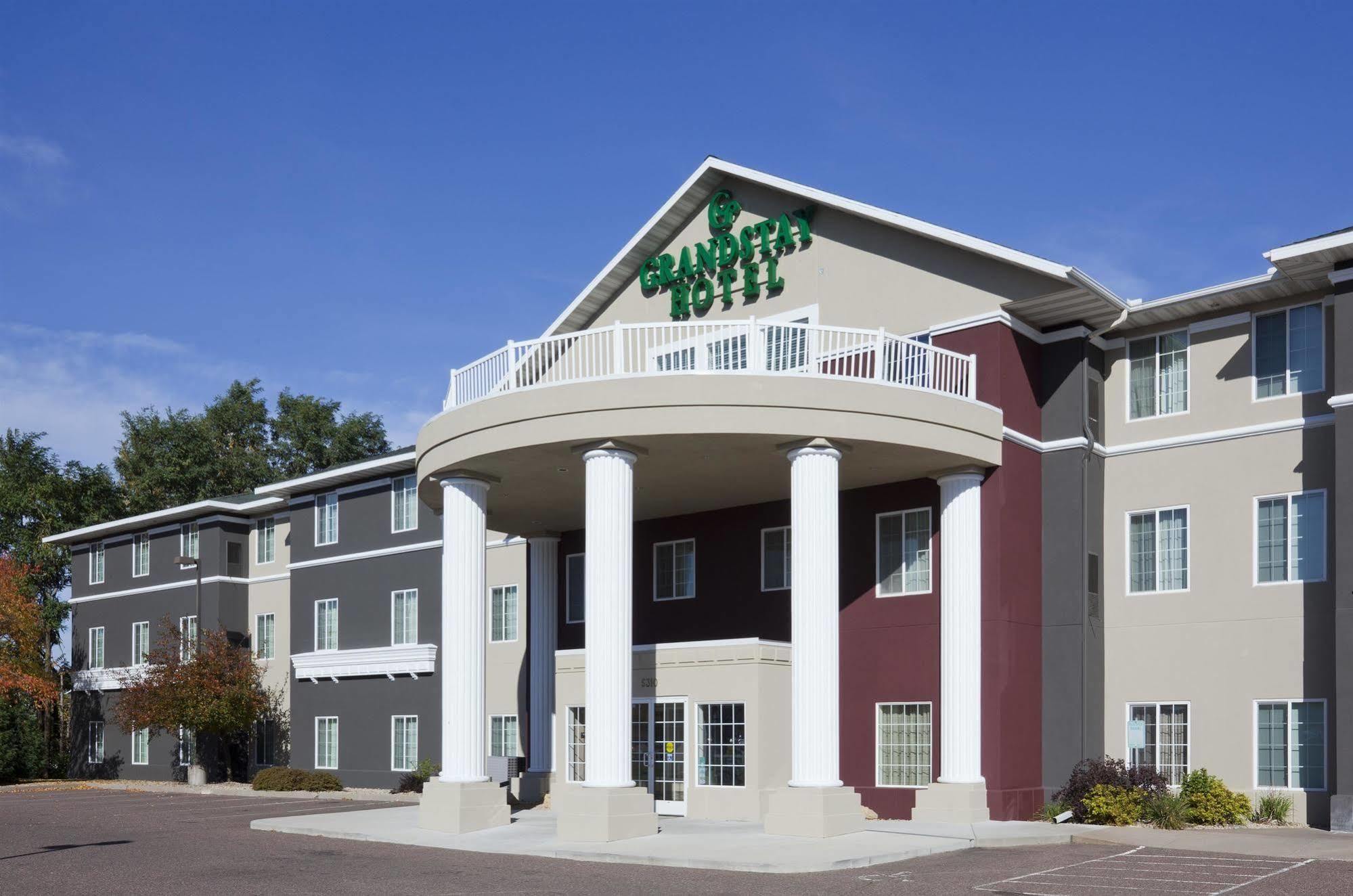 Grandstay Residential Suites Hotel - Eau Claire Zewnętrze zdjęcie