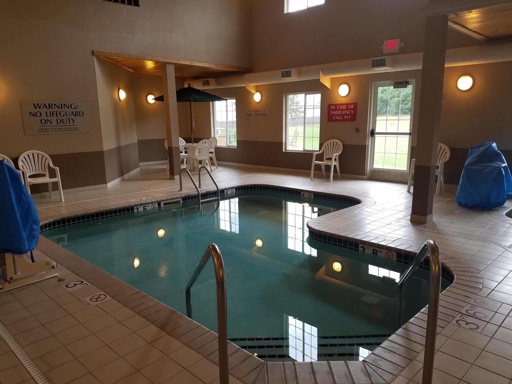 Grandstay Residential Suites Hotel - Eau Claire Zewnętrze zdjęcie