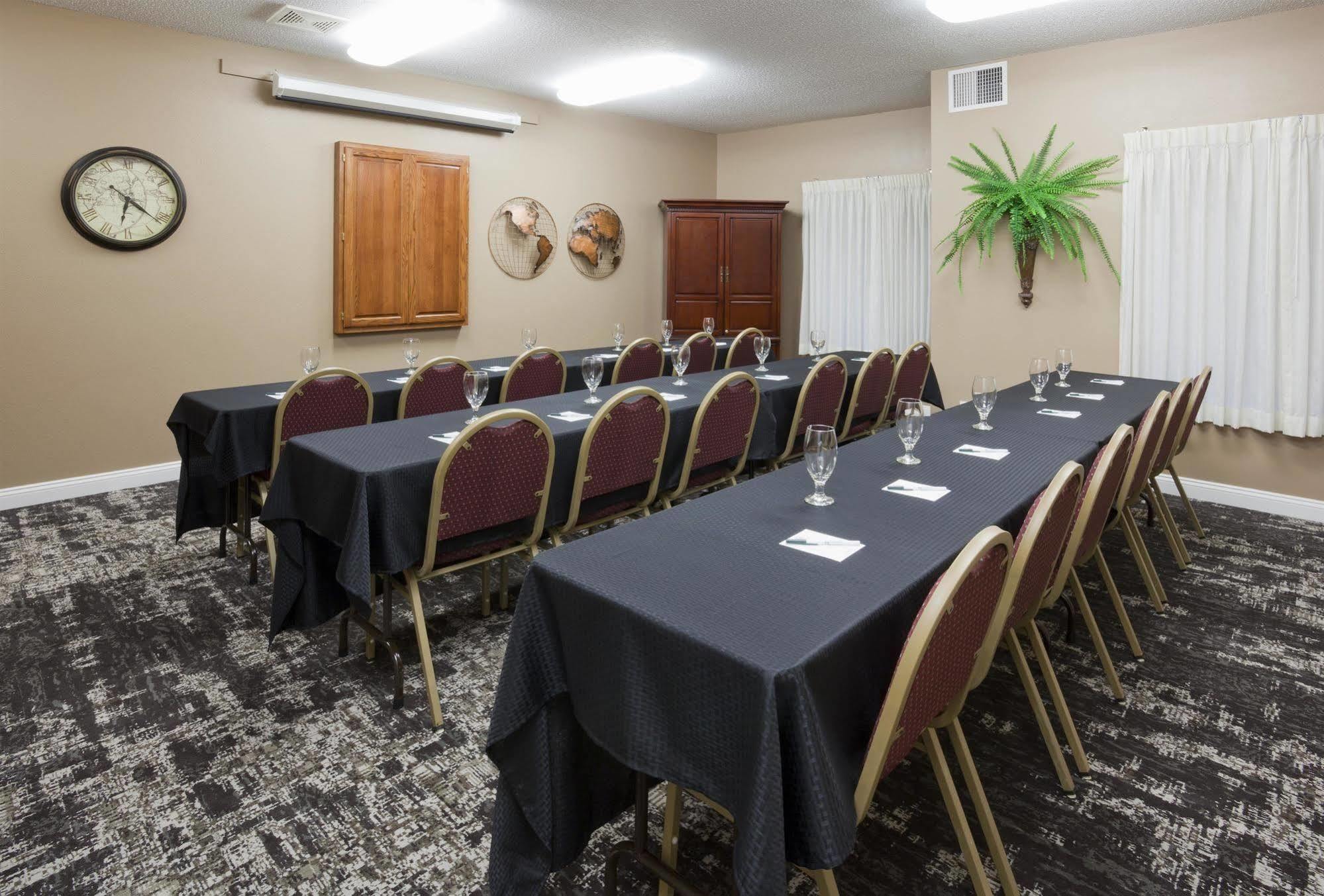 Grandstay Residential Suites Hotel - Eau Claire Zewnętrze zdjęcie